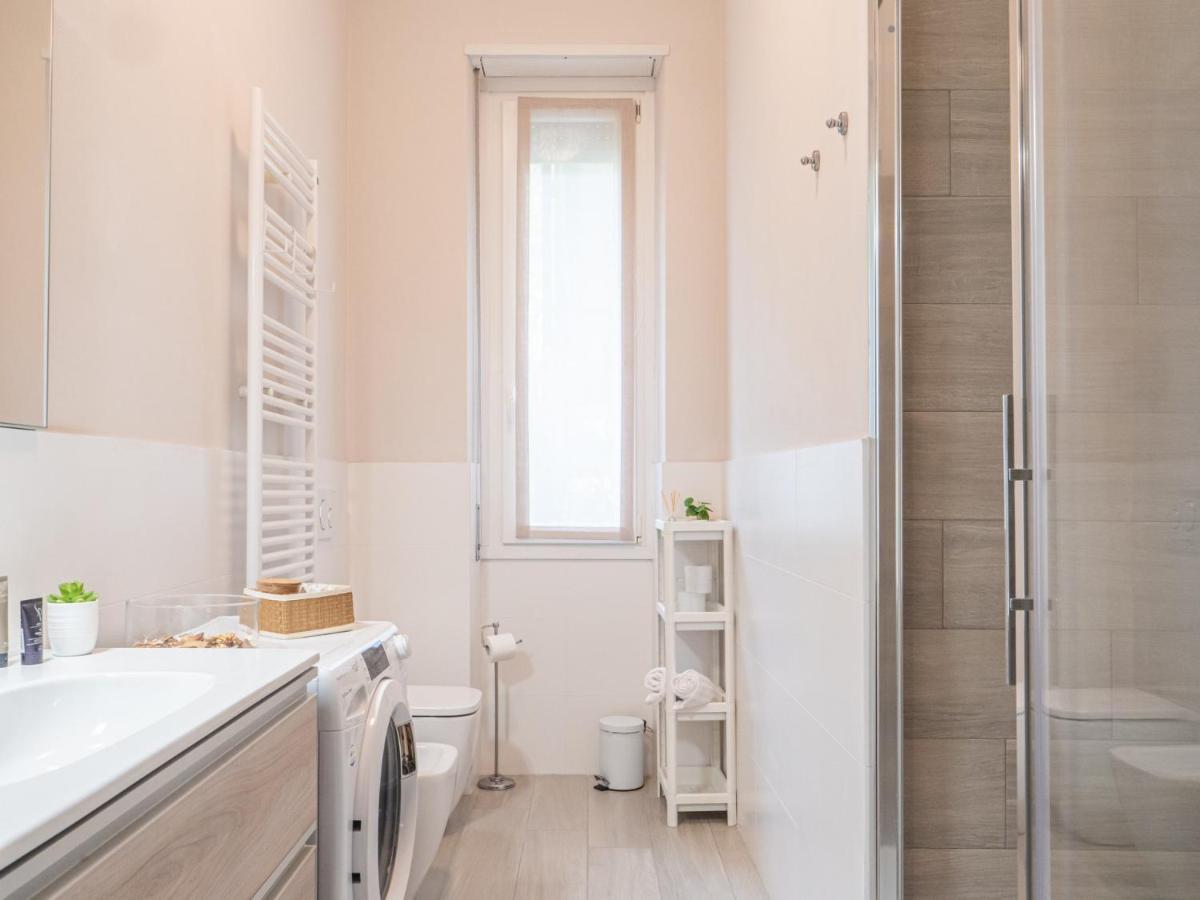 The Best Rent - Apartment With Balcony In Milan Downtown Milão Exterior foto