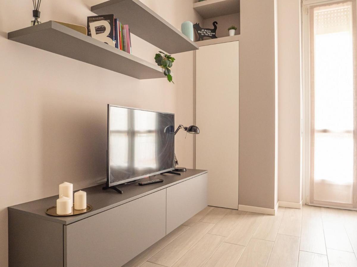 The Best Rent - Apartment With Balcony In Milan Downtown Milão Exterior foto