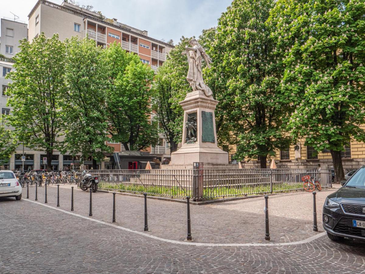 The Best Rent - Apartment With Balcony In Milan Downtown Milão Exterior foto